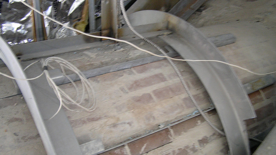 Image Q: Vault under construction, detail